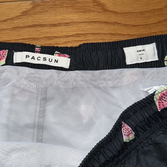 PACSUN Bathing Suit Mens Size Large Print Swim Trunks - Picture 2 of 3